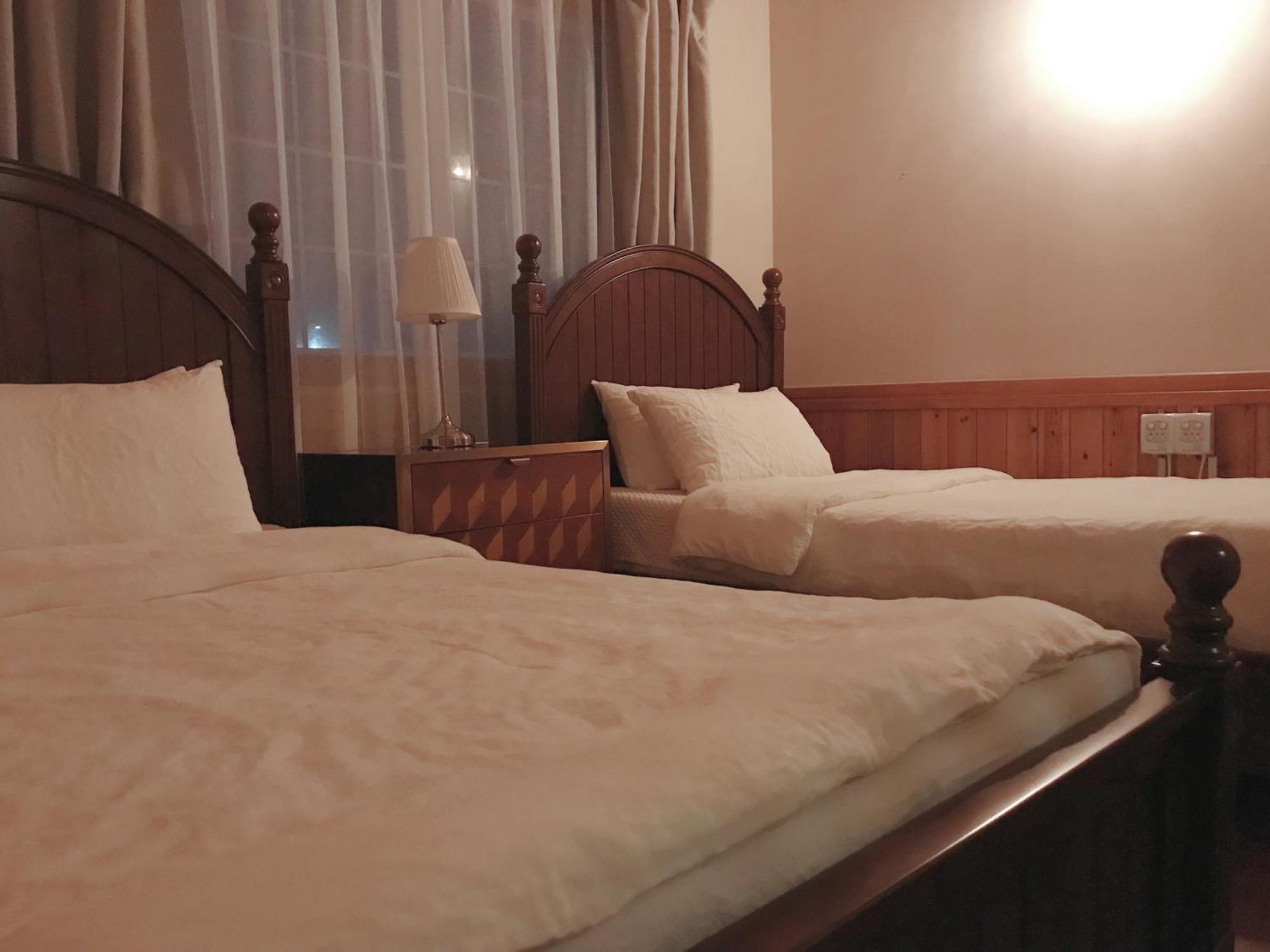 At Corner Resort & Garden Jeju Extérieur photo