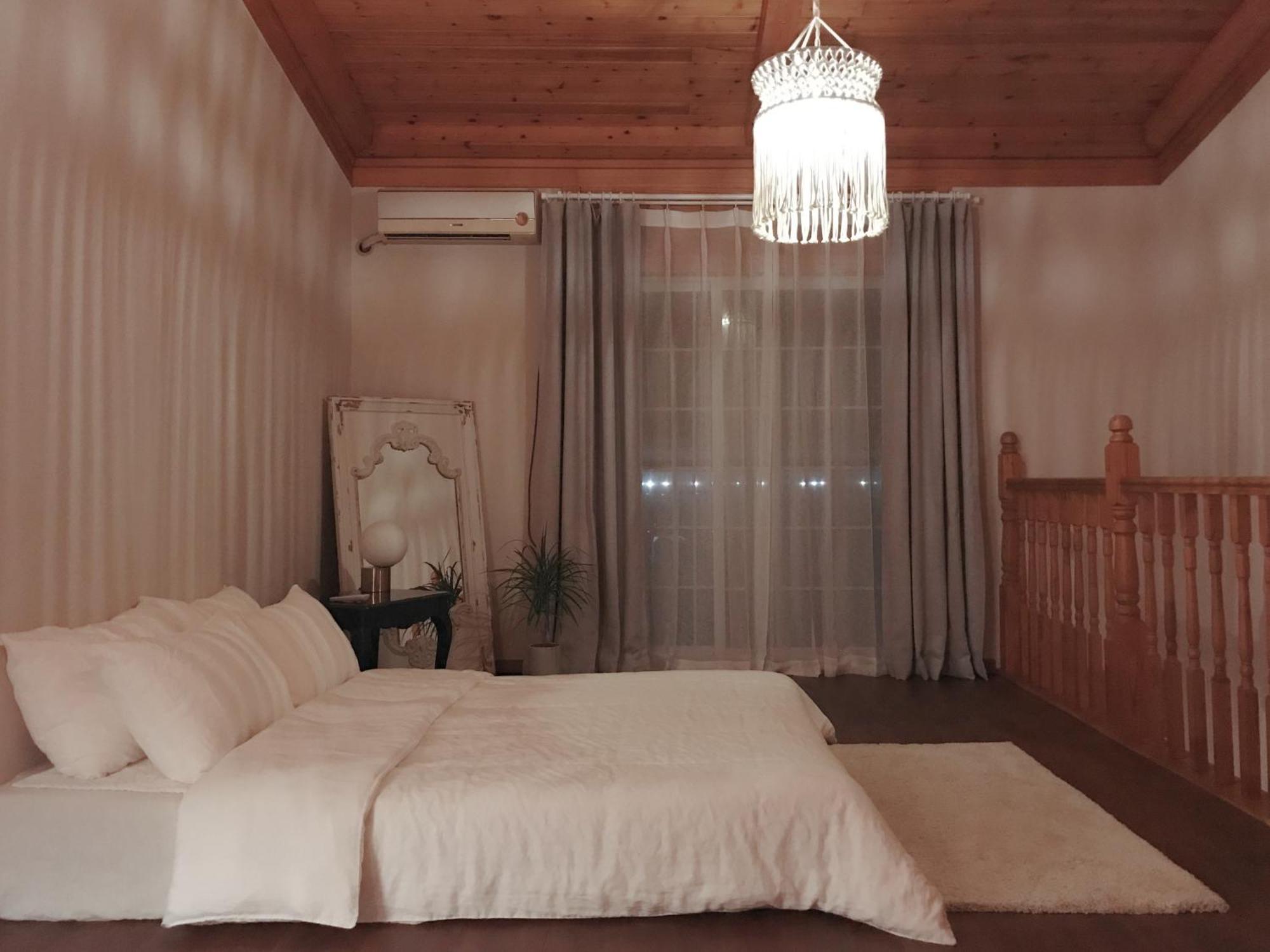 At Corner Resort & Garden Jeju Extérieur photo