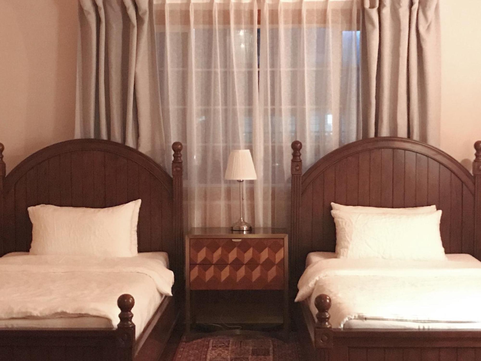 At Corner Resort & Garden Jeju Extérieur photo